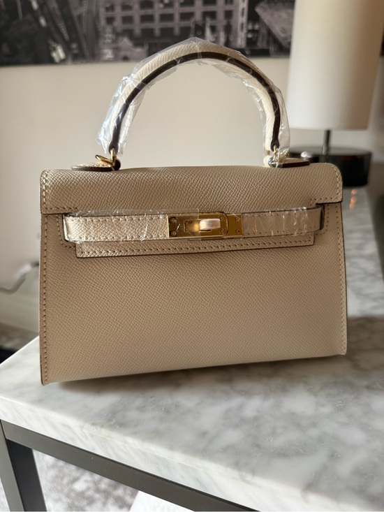 Handbags - Elegant Cream Top-Handle Women’s Bag with Gold Hardware